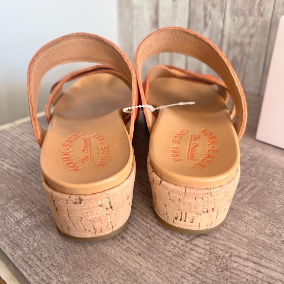 Kork Ease Camellia Platform Leather Sandals - Picture 3 of 5